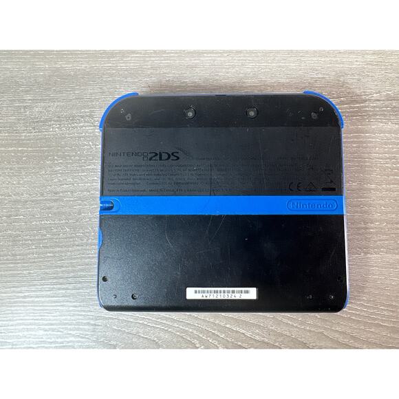 Nintendo 2DS Console Black Blue Handheld Portable Gaming Console- Tested- EUC - Picture 3 of 5